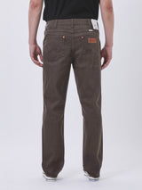 กางเกงขายาวผู้ชาย MWZ FIT เอวกลาง ทรงตรง สีน้ำตาล