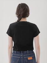 เสื้อยืดแขนสั้นผู้หญิง คอลเลคชั่น EVERYDAY WITH WRANGLER SLIM FIT สีดำ