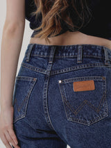 กางเกงยีนส์ผู้หญิง คอลเลคชั่น EVERYDAY WITH WRANGLER SUNSET FIT เอวกลาง ทรงตรง สียีนส์กลาง