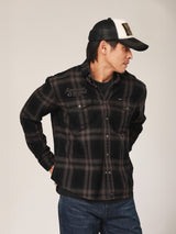 เสื้อเชิ้ตแขนยาวผู้ชาย คอลเลคชั่น BIKER LOOK ทรงตรง สีเทา