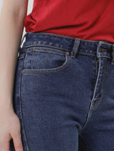 กางเกงยีนส์ผู้หญิง คอลเลคชั่น EVERYDAY WITH WRANGLER SLIM FIT เอวกลาง ทรงเข้ารูป สียีนส์กลาง