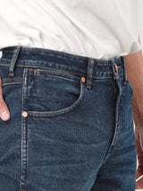 กางเกงยีนส์ผู้ชาย คอลเลคชั่น BIKER LOOK LARSTON FIT เอวต่ำ ทรงเข้ารูป สียีนส์กลาง