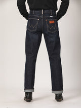 กางเกงยีนส์ผู้ชาย คอลเลคชั่น BIKER LOOK MWZ FIT เอวกลาง ทรงตรง สียีนส์เข้ม