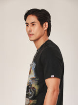 เสื้อยืดแขนสั้นผู้ชาย คอลเลคชั่น BIKER LOOK ทรงตรง สีดำ