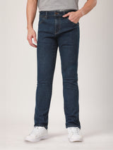 กางเกงยีนส์ผู้ชาย VEGAS FIT เอวกลาง ทรงรัดรูป สียีนส์กลาง