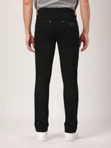 กางเกงยีนส์ผู้ชาย VEGAS FIT เอวกลาง ทรงรัดรูป สีดำ