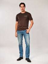 REGULAR FIT WRANGLER LEGENDS COLLECTION MEN'S SHORT SLEEVE T-SHIRT BROWN