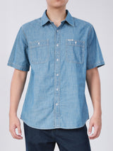 เสื้อเชิ้ตแขนสั้นผู้ชาย ทรงตรง สีฟ้า