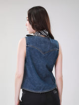 เสื้อกั๊กผู้หญิง คอลเลคชั่น WRANGLER LEGENDS ทรงตรง สียีนส์กลาง