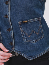 เสื้อกั๊กผู้หญิง คอลเลคชั่น WRANGLER LEGENDS ทรงตรง สียีนส์กลาง