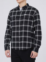 เสื้อเชิ้ตแขนยาวผู้ชาย ทรงตรง สีดำ