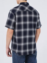 เสื้อเชิ้ตแขนสั้นผู้ชาย ทรงตรง สีกรมท่า