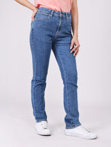 กางเกงยีนส์ผู้หญิง SLIM FIT เอวกลาง ทรงเข้ารูป สียีนส์อ่อน