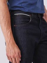 กางเกงยีนส์ (ริมดำ)ผู้ชาย คอลเลคชั่น BEYOND DENIM MWZ FIT เอวกลาง ทรงตรง สียีนส์ผ้าดิบ