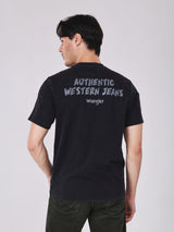 เสื้อยืดแขนสั้นผู้ชาย คอลเลคชั่น BEYOND DENIM ทรงตรง สีดำ