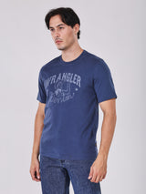 เสื้อยืดแขนสั้นผู้ชาย คอลเลคชั่น BEYOND DENIM ทรงตรง สีกรมท่า
