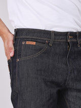 กางเกงยีนส์ผู้ชาย คอลเลคชั่น BEYOND DENIM TEXAS FIT เอวกลาง ทรงตรง สียีนส์ผ้าดิบ