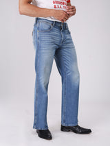 กางเกงยีนส์ผู้ชาย คอลเลคชั่น BEYOND DENIM LOOSE BOOT FIT เอวกลาง ทรงหลวม สียีนส์กลาง