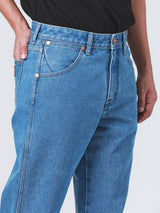 กางเกงยีนส์ผู้ชาย MWZ FIT เอวกลาง ทรงตรง สียีนส์อ่อน