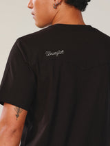 เสื้อยืดแขนสั้นผู้ชาย คอลเลคชั่น EVERYDAY WITH WRANGLER ทรงตรง สีดำ