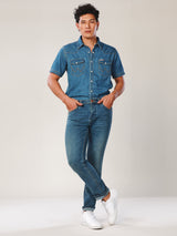 เสื้อเชิ้ตแขนสั้นผู้ชาย คอลเลคชั่น EVERYDAY WITH WRANGLER ทรงตรง สีฟ้า
