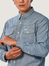 REGULAR FIT EVERYDAY WITH WRANGLER COLLECTION MEN'S SHIRT SHORT SLEEVE MID INDIGO