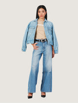 REGULAR FIT EVERYDAY WITH WRANGLER COLLECTION WOMEN'S DENIM JACKET LIGHT INDIGO