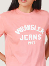 เสื้อยืดแขนสั้นผู้หญิง คอลเลคชั่น EVERYDAY WITH WRANGLER RELAXED FIT สีชมพู-ส้ม