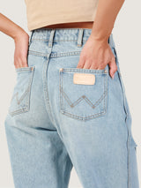 LOOSE FIT EVERYDAY WITH WRANGLER COLLECTION HIGH RISE RELAXED WOMEN'S JEANS LIGHT INDIGO