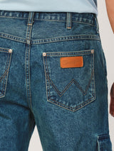กางเกงยีนส์ผู้ชาย คอลเลคชั่น EVERYDAY WITH WRANGLER FRONTIER FIT เอวกลาง ทรงกระบอก สียีนส์กลาง