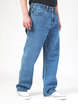 กางเกงยีนส์ผู้ชาย REDDING FIT เอวกลาง ทรงกระบอกใหญ่ สียีนส์อ่อน