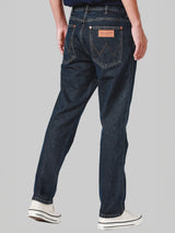 GREENSBORO FIT MID RISE REGULAR MEN'S JEANS MID INDIGO