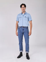 REGULAR FIT BEYOND INDIGO COLLECTION MEN'S SHORT SLEEVE DENIM SHIRT LIGHT INDIGO