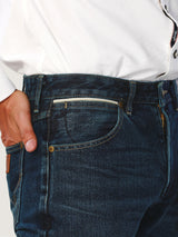 กางเกงยีนส์(ริมทอง)ผู้ชาย คอลเลคชั่น EVERYDAY WITH WRANGLER 13MWZ FIT เอวกลาง ทรงตรง สียีนส์เข้ม