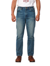 กางเกงยีนส์ผู้ชาย คอลเลคชั่น EVERYDAY WITH WRANGLER 13MWZ FIT เอวกลาง ทรงตรง สียีนส์อ่อน