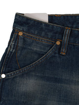 กางเกงยีนส์ผู้ชาย คอลเลคชั่น LEGEND OF WRANGLER MWZ FIT (Authentic Premium ) เอวกลาง ทรงตรง สียีนส์กลาง