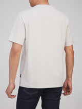 เสื้อยืดแขนสั้นผู้ชาย ทรงตรง สีเบจ