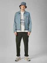 เสื้อแจ็คเก็ตผู้ชาย คอลเลคชั่น CASEY JONES ทรงตรง สียีนส์อ่อน