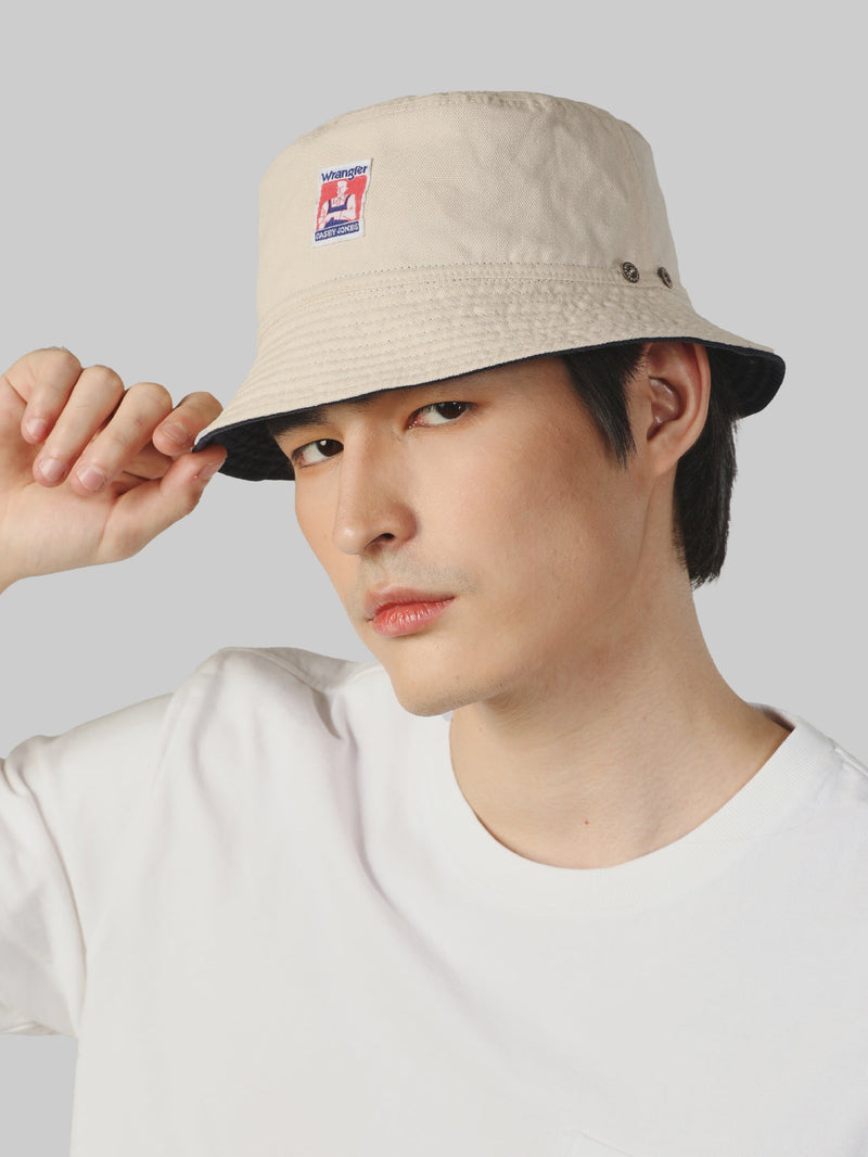 CASEY JONES COLLECTION UNISEX BUCKET HAT OFF-WHITE