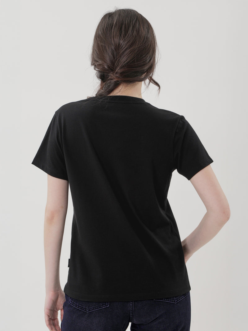เสื้อยืดแขนสั้นผู้หญิง ทรงตรง สีดำ