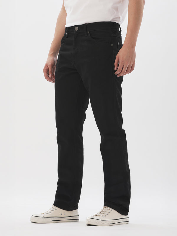 กางเกงยีนส์ผู้ชาย GREENSBORO FIT เอวกลาง ทรงตรง สีดำ