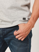 เสื้อยืดแขนสั้นผู้ชาย คอลเลคชั่น BIKER LOOK ทรงตรง สีเทา