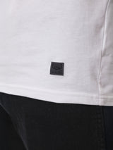 เสื้อยืดแขนสั้นผู้ชาย ทรงตรง สีขาว