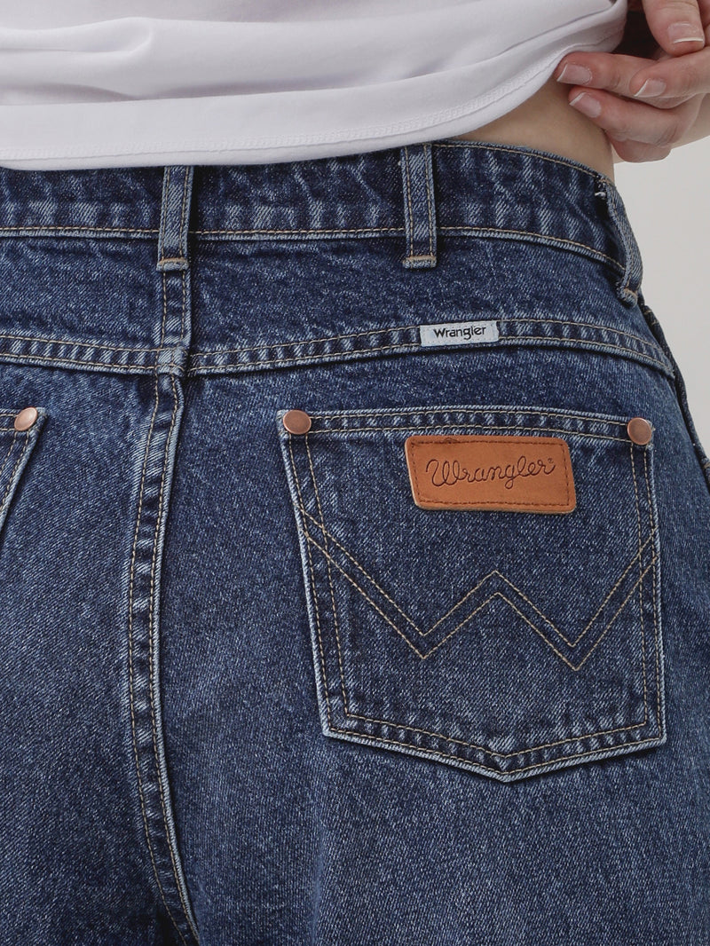 กางเกงยีนส์ผู้หญิง คอลเลคชั่น EVERYDAY WITH WRANGLER FLARE FIT เอวสูง ทรงตรง-ขาม้ากว้าง สียีนส์เข้ม