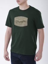 เสื้อยืดแขนสั้นผู้ชาย ทรงตรง สีเขียวเข้ม