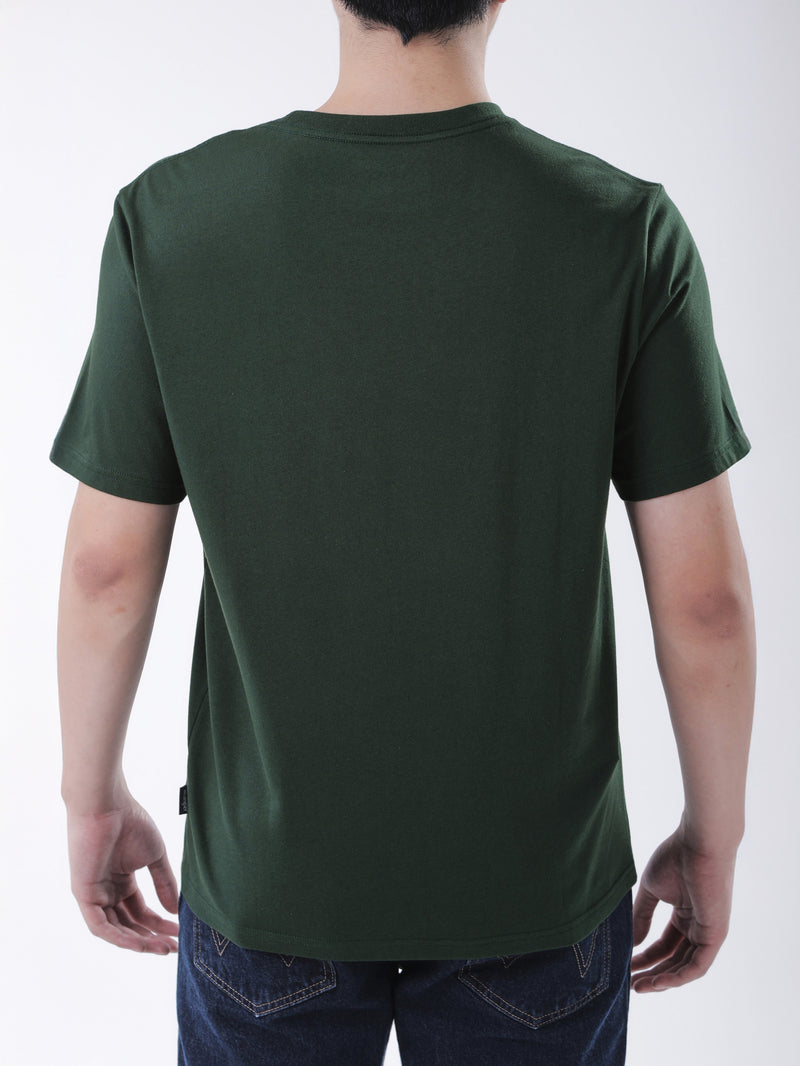 เสื้อยืดแขนสั้นผู้ชาย ทรงตรง สีเขียวเข้ม