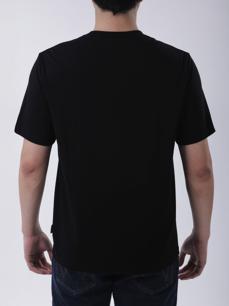 เสื้อยืดแขนสั้นผู้ชาย ทรงตรง สีดำ