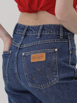 กางเกงยีนส์ผู้หญิง คอลเลคชั่น EVERYDAY WITH WRANGLER BOOTCUT FIT เอวสูง ทรงขาม้า สียีนส์กลาง