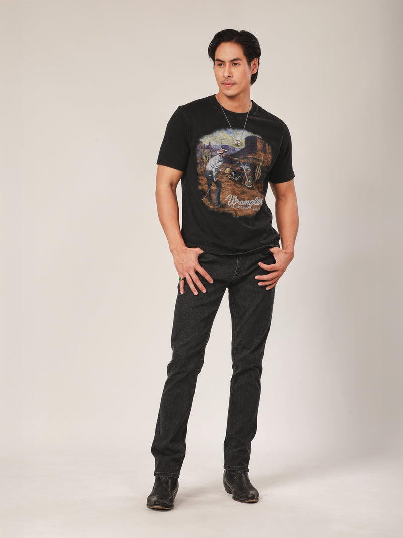 เสื้อยืดแขนสั้นผู้ชาย คอลเลคชั่น BIKER LOOK ทรงตรง สีดำ