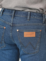 กางเกงยีนส์ผู้ชาย VEGAS FIT เอวกลาง ทรงรัดรูป สียีนส์อ่อน